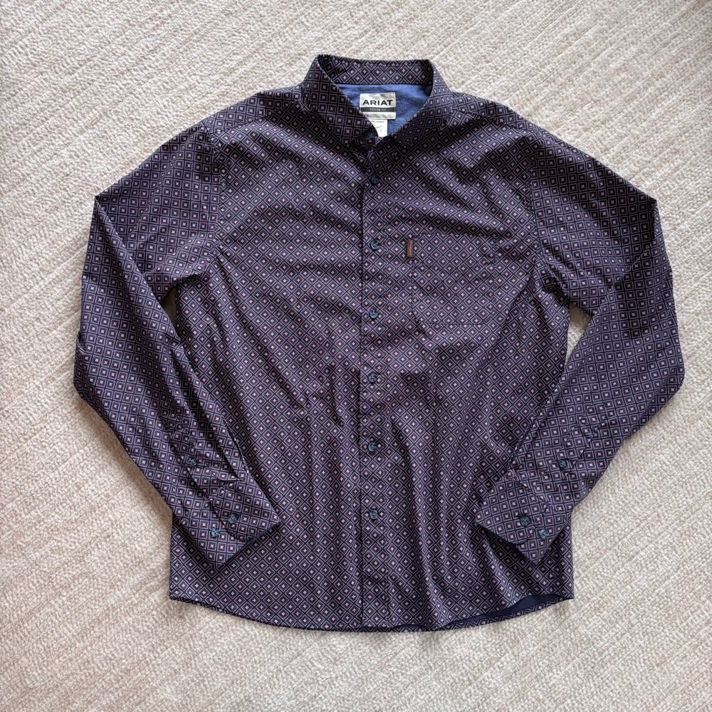 Ariat Men's Long-Sleeve Diamond Print Button-Down — Purple